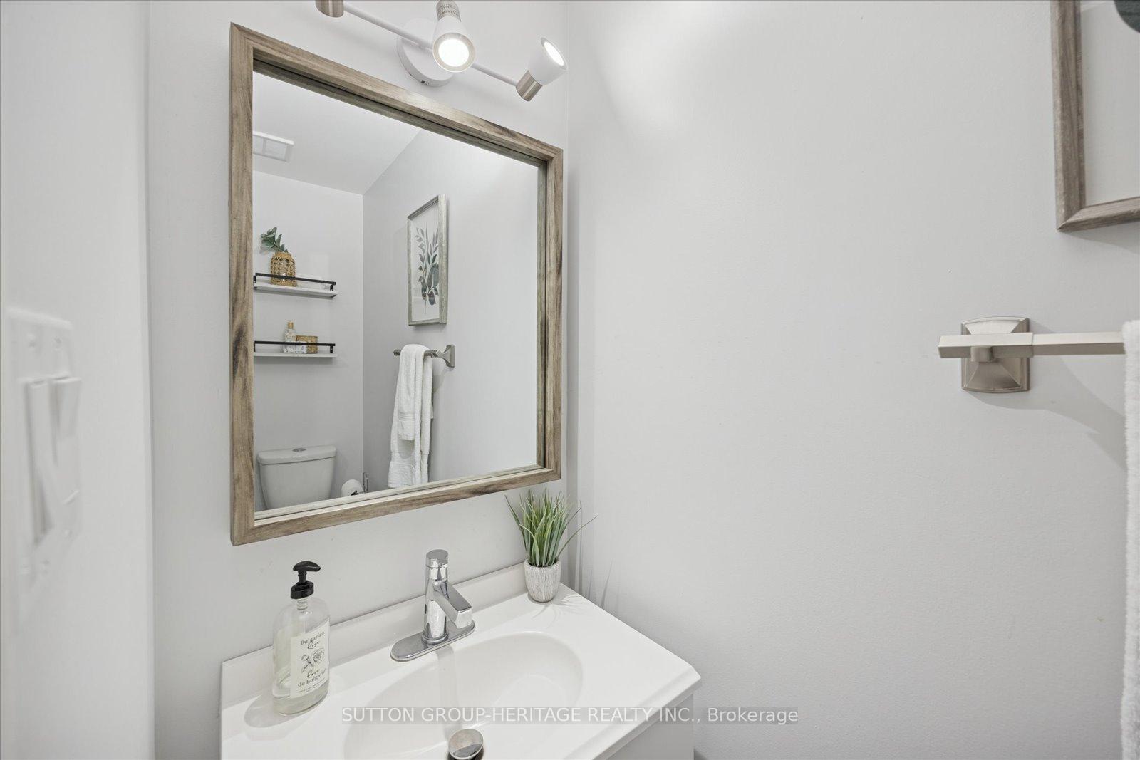 Photo 25 of Unit 11, 221 Ormond Drive, Oshawa, Samac — HOMEH