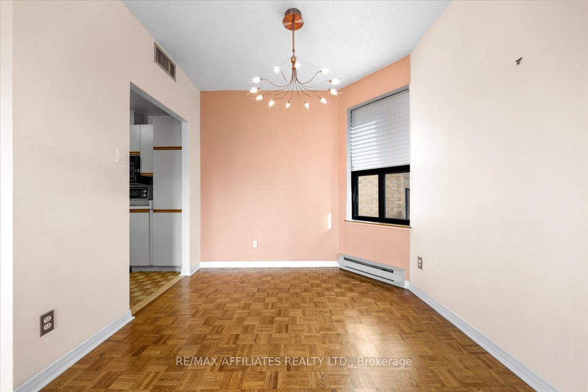 Photo 7 of Unit 601, 556 Laurier Avenue W, Ottawa, Ottawa Centre — HOMEH