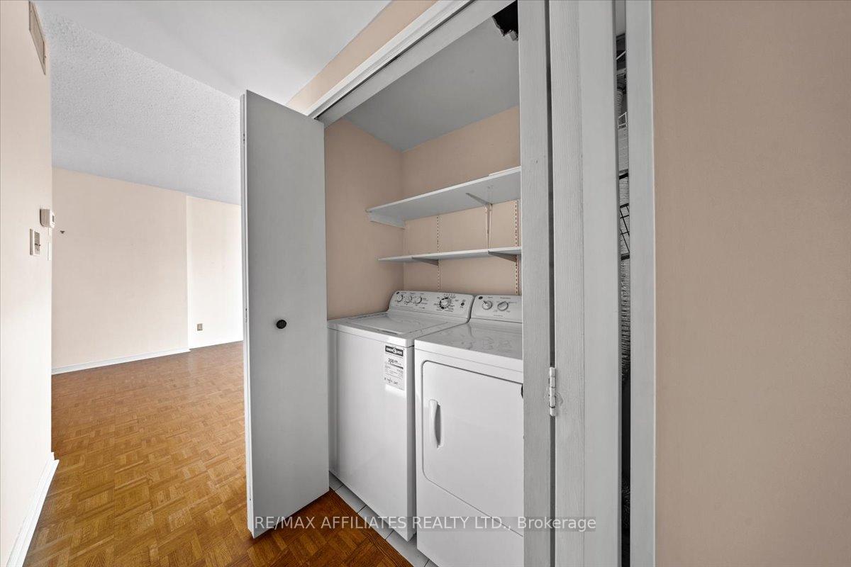 Photo 12 of Unit 601, 556 Laurier Avenue W, Ottawa, Ottawa Centre — HOMEH