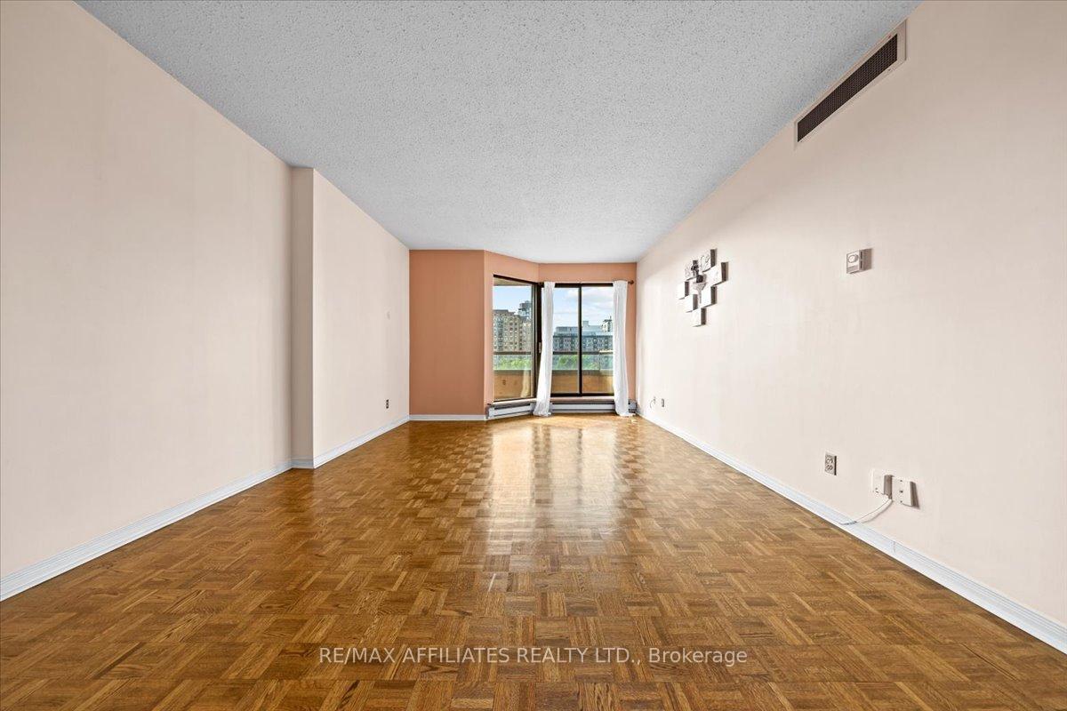 Photo 23 of Unit 601, 556 Laurier Avenue W, Ottawa, Ottawa Centre — HOMEH
