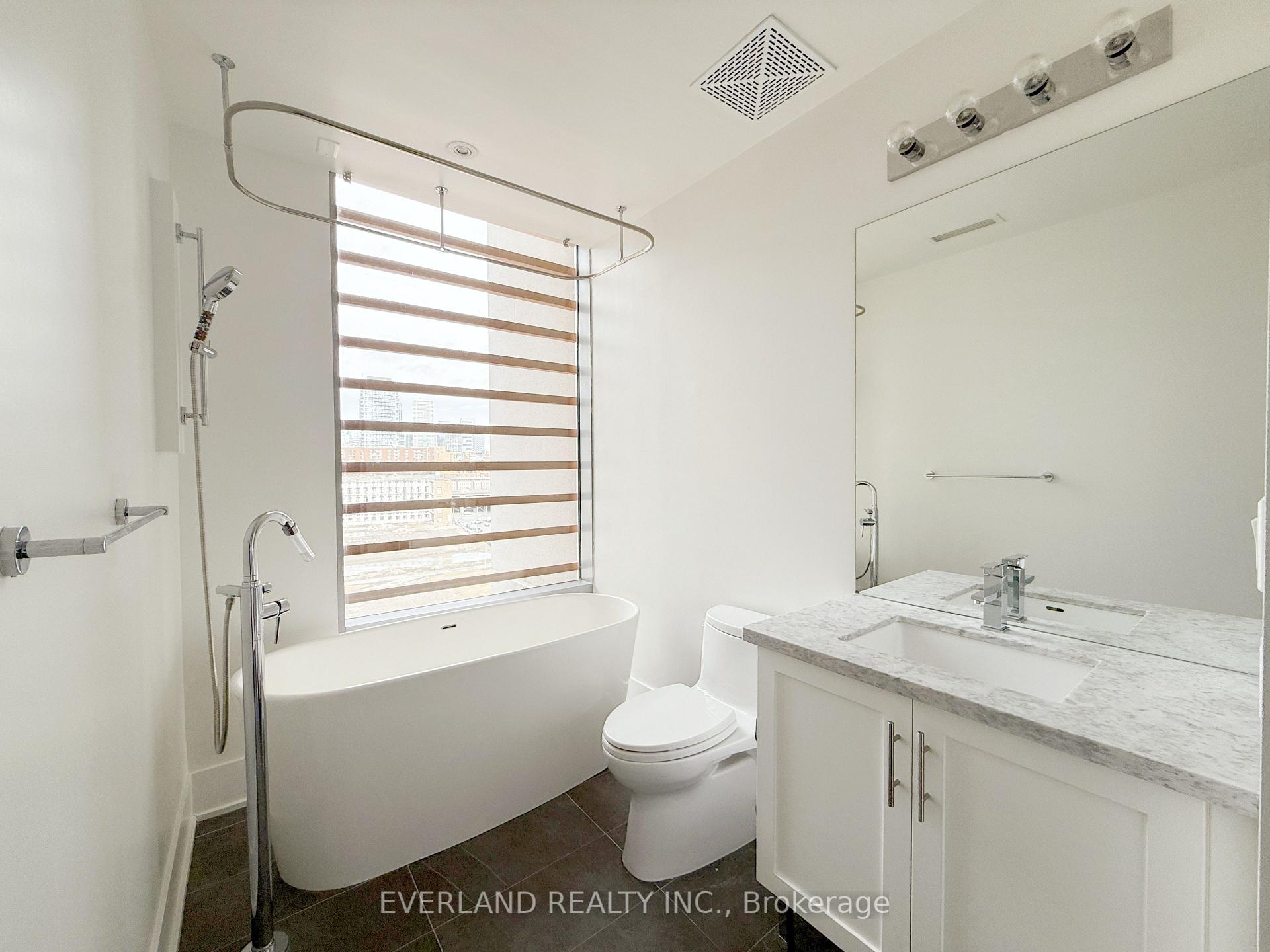Photo 13 of Unit 840, 39 Queens Quay E, Toronto, Waterfront Communities — HOMEH