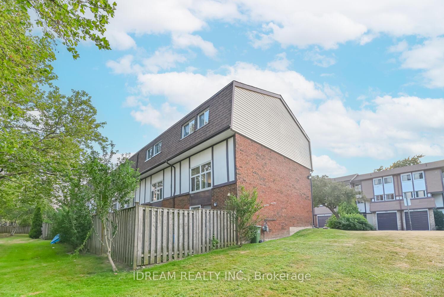 Photo 4 of 16 Priscilla Lane, Hamilton, Riverdale — HOMEH