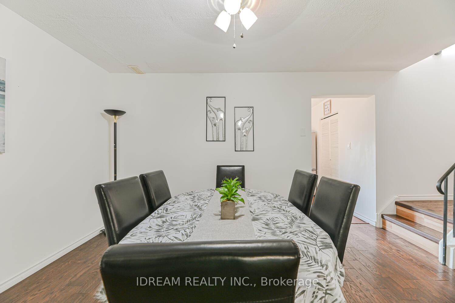 Photo 15 of 16 Priscilla Lane, Hamilton, Riverdale — HOMEH