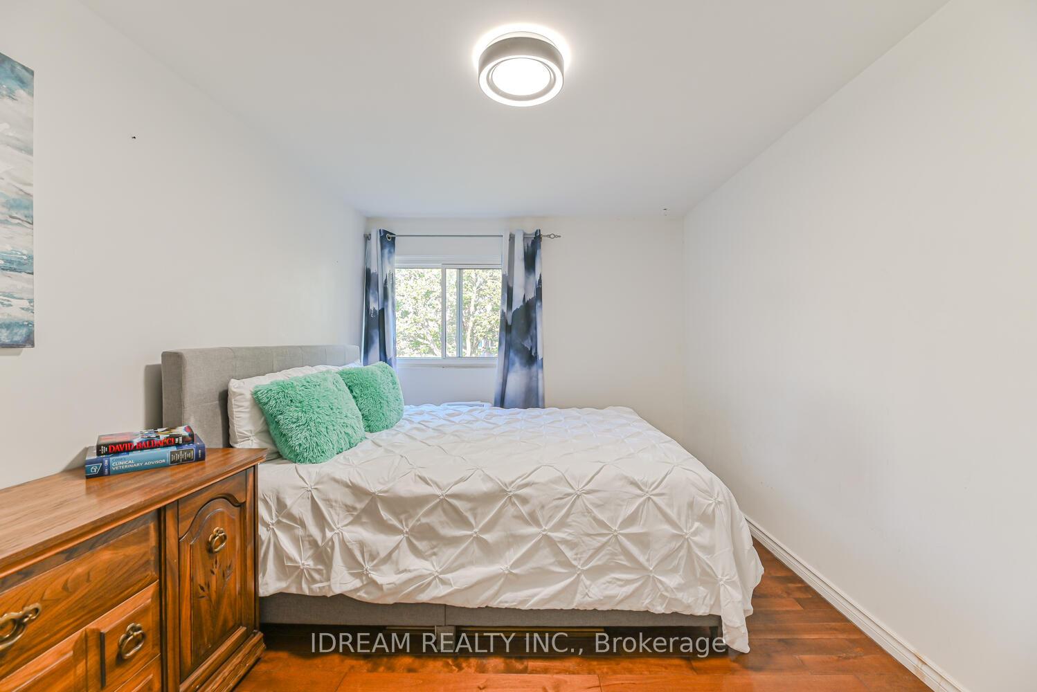 Photo 23 of 16 Priscilla Lane, Hamilton, Riverdale — HOMEH