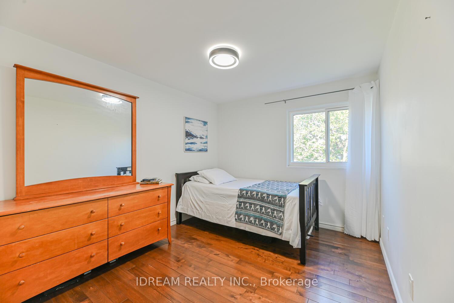 Photo 25 of 16 Priscilla Lane, Hamilton, Riverdale — HOMEH