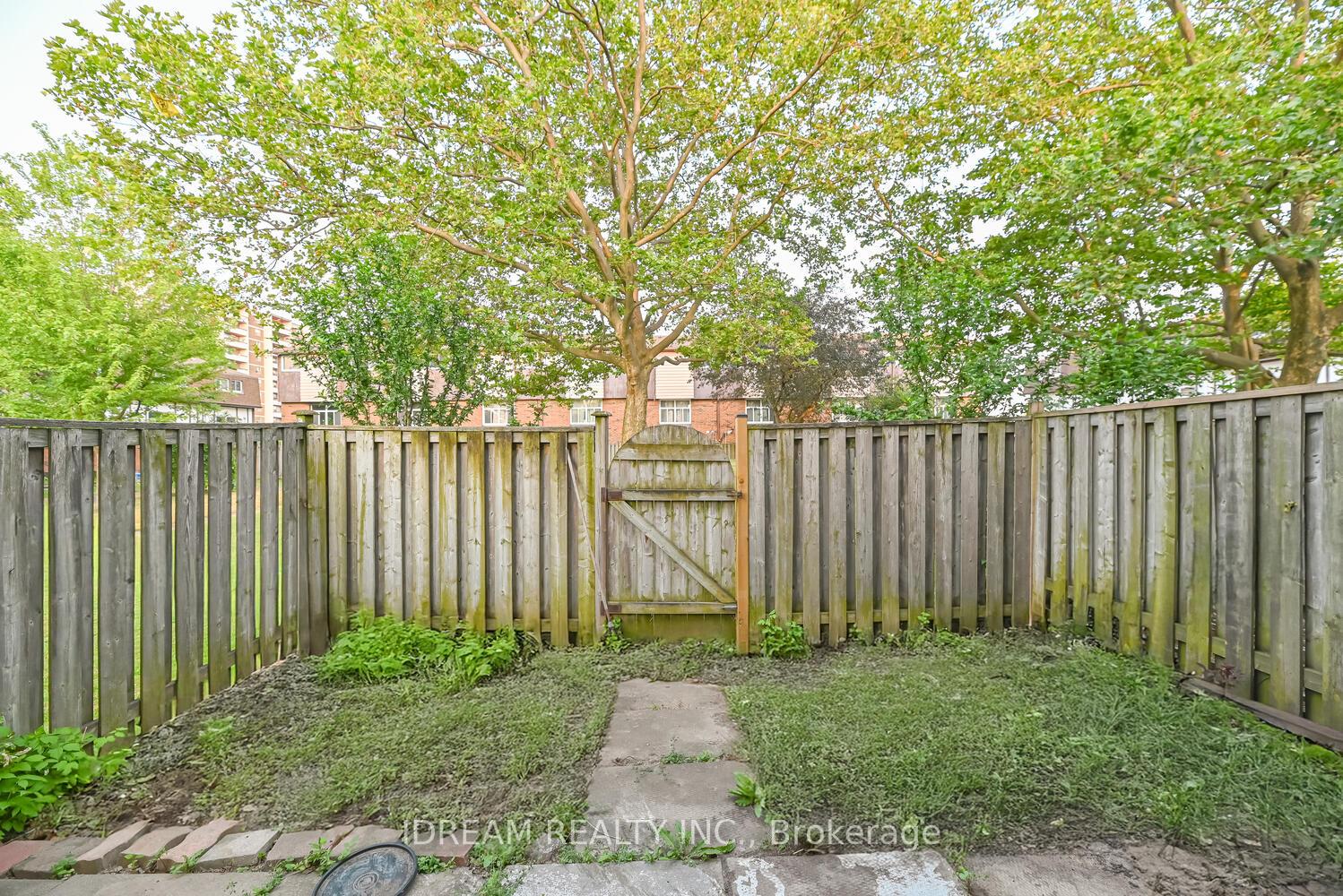 Photo 32 of 16 Priscilla Lane, Hamilton, Riverdale — HOMEH
