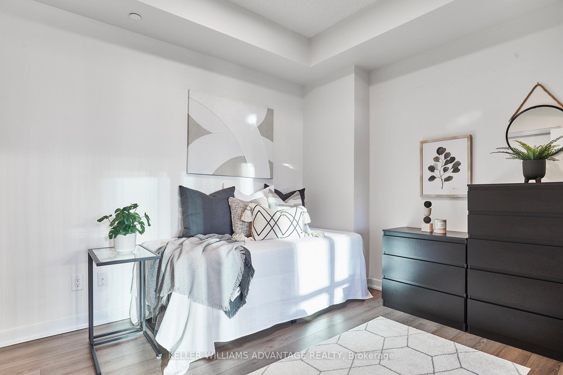 Photo 9 of Unit 515, 60 Berwick Avenue, Toronto, Yonge-Eglinton — HOMEH