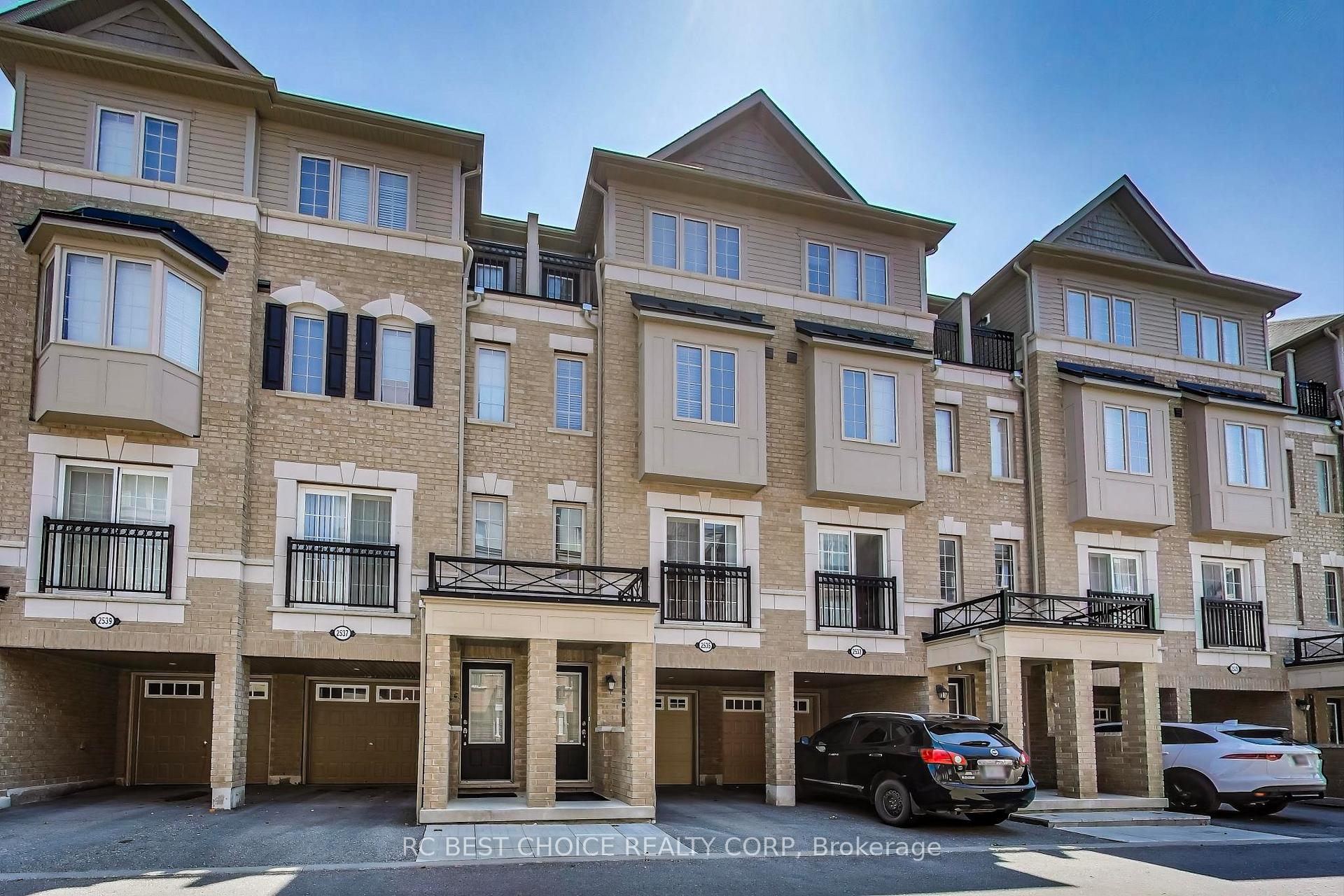 Photo 2 of Unit 160, 2535 Bromus Path, Oshawa, Windfields — HOMEH