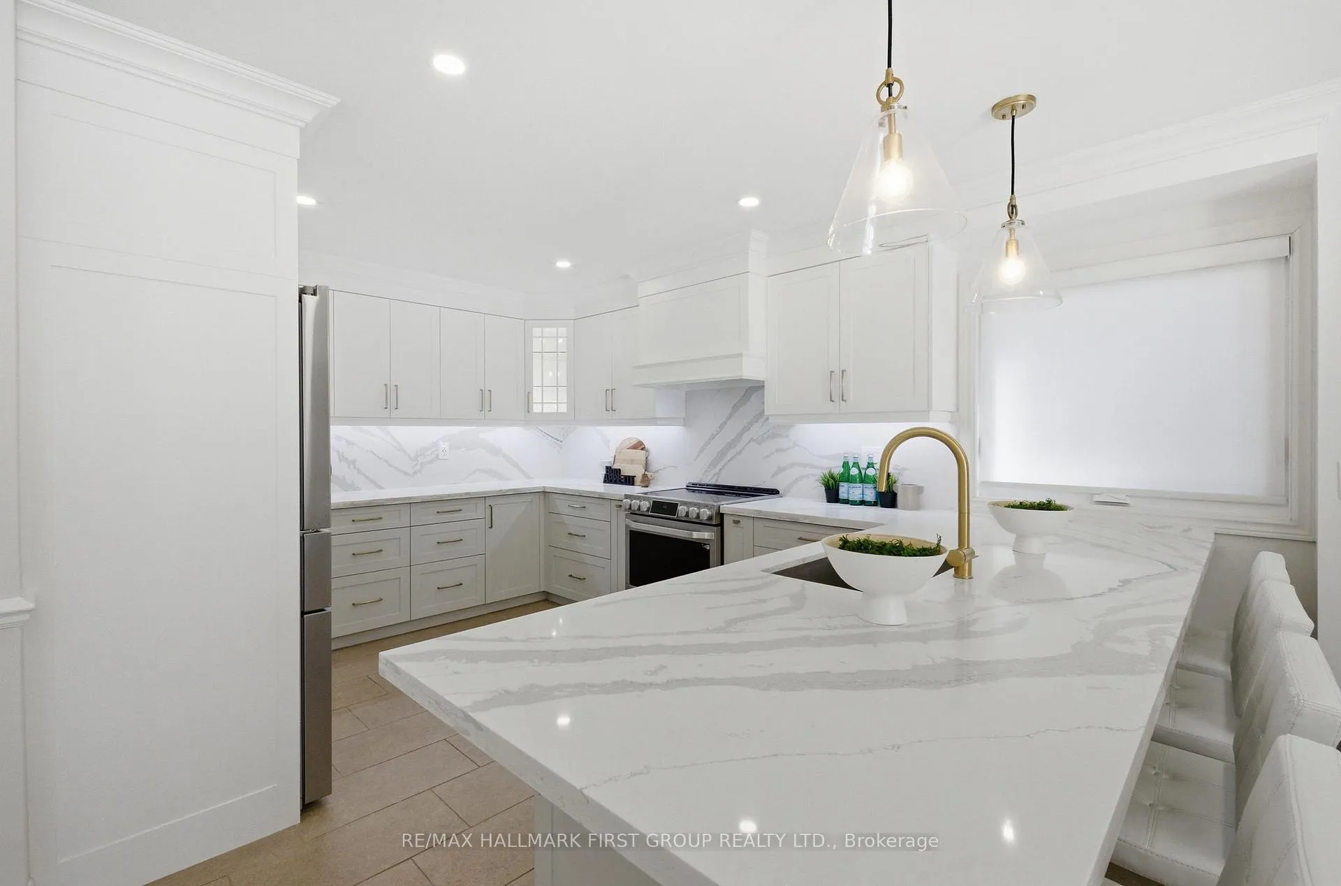 Photo 9 of 1514 Rawlings Drive, Pickering, Liverpool — HOMEH