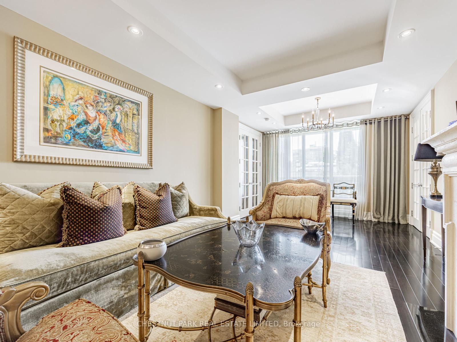 Photo 10 of Unit 308, 155 St Clair Avenue W, Toronto, Casa Loma — HOMEH