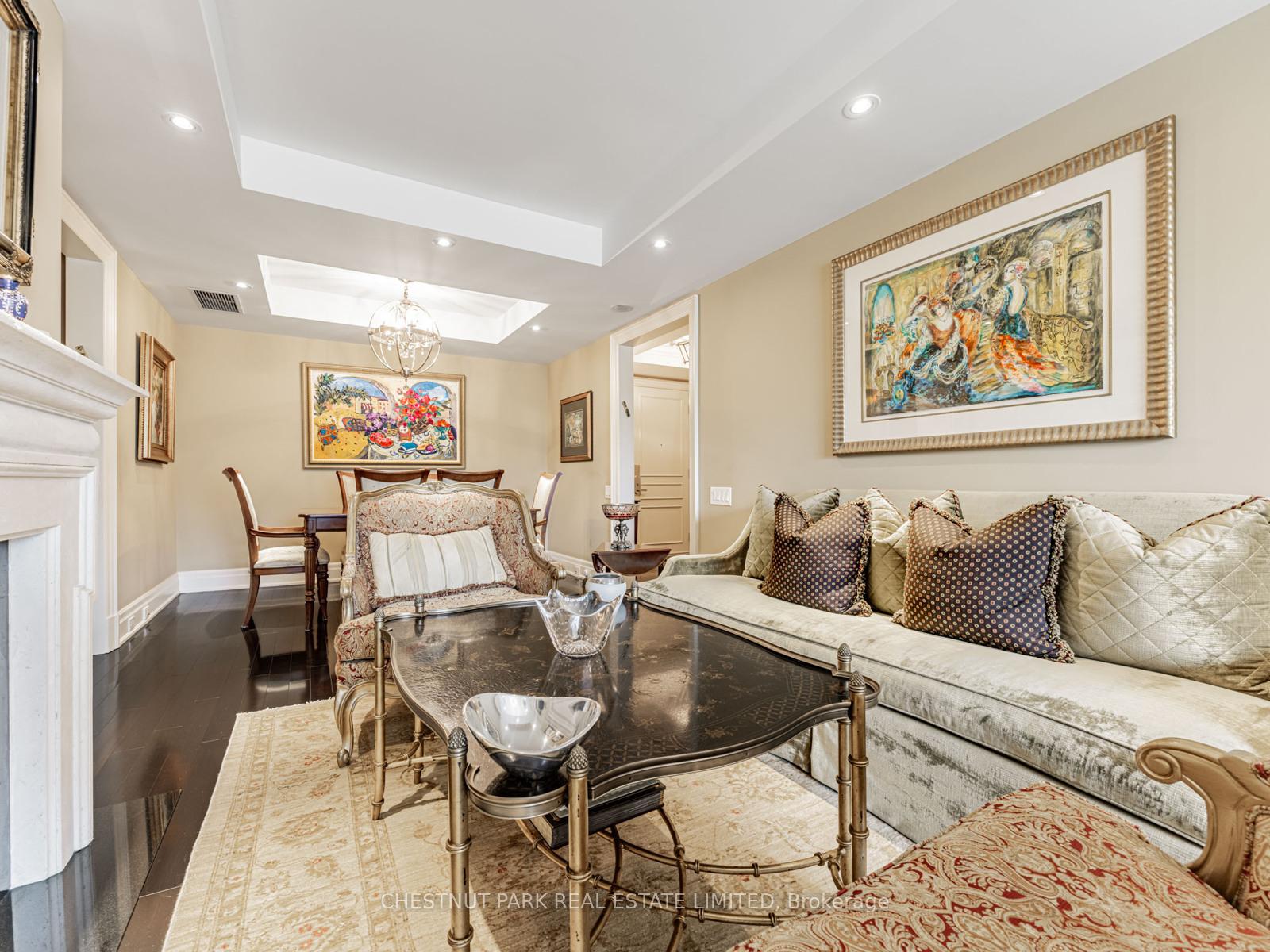 Photo 11 of Unit 308, 155 St Clair Avenue W, Toronto, Casa Loma — HOMEH