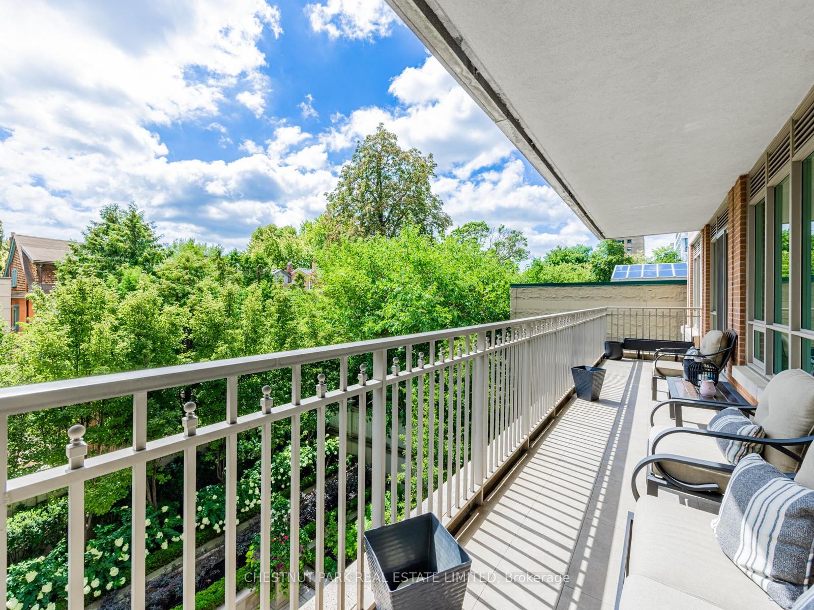 Photo 24 of Unit 308, 155 St Clair Avenue W, Toronto, Casa Loma — HOMEH