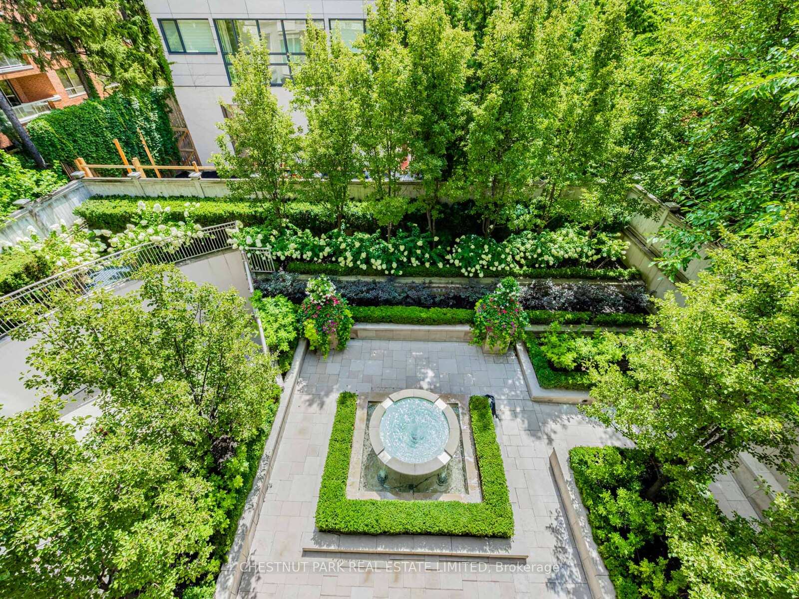 Photo 27 of Unit 308, 155 St Clair Avenue W, Toronto, Casa Loma — HOMEH