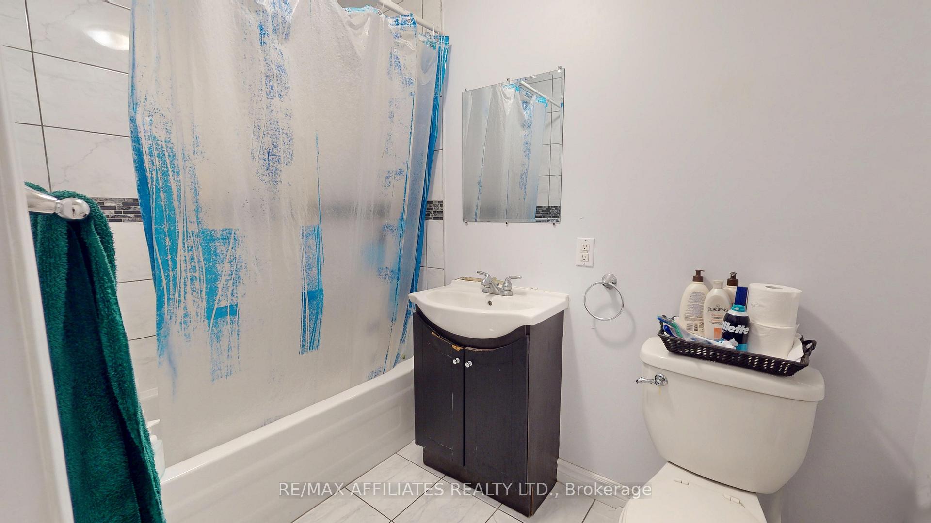 Photo 7 of Unit 11, 76 Compata Way S, Ottawa, Blackburn Hamlet — HOMEH