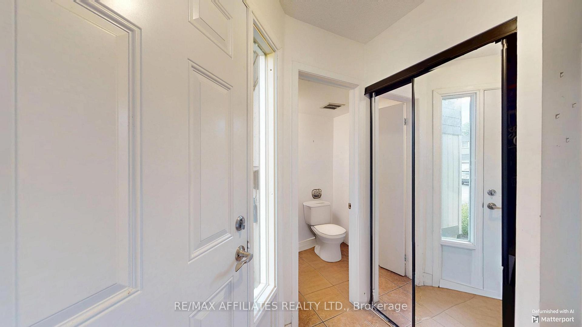 Photo 8 of Unit 11, 76 Compata Way S, Ottawa, Blackburn Hamlet — HOMEH