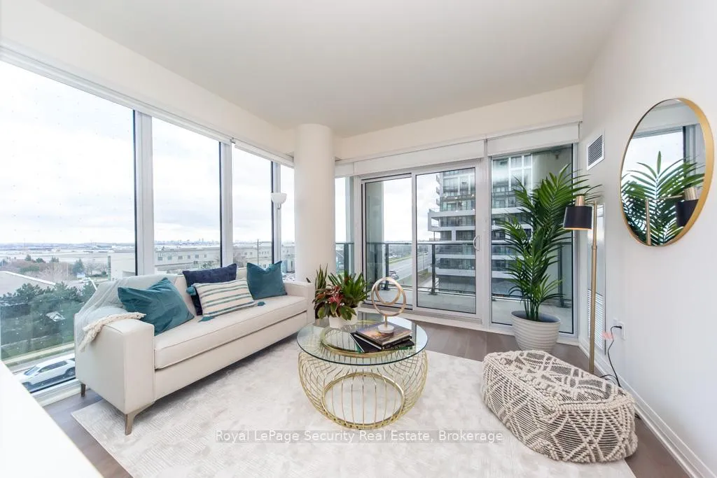 Photo 12 of Unit 403, 9000 Jane Street, Vaughan, Concord — HOMEH
