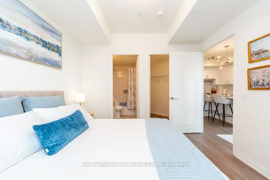 Photo 20 of Unit 403, 9000 Jane Street, Vaughan, Concord — HOMEH