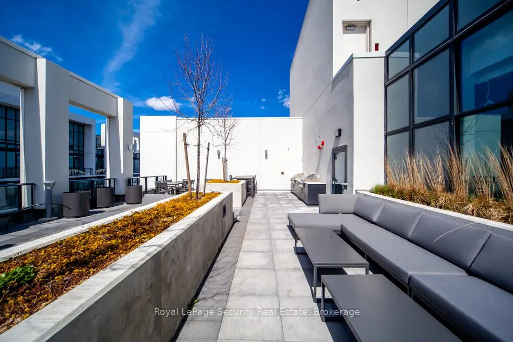 Photo 26 of Unit 403, 9000 Jane Street, Vaughan, Concord — HOMEH