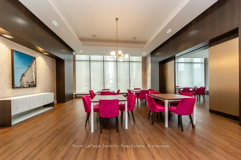 Photo 37 of Unit 403, 9000 Jane Street, Vaughan, Concord — HOMEH