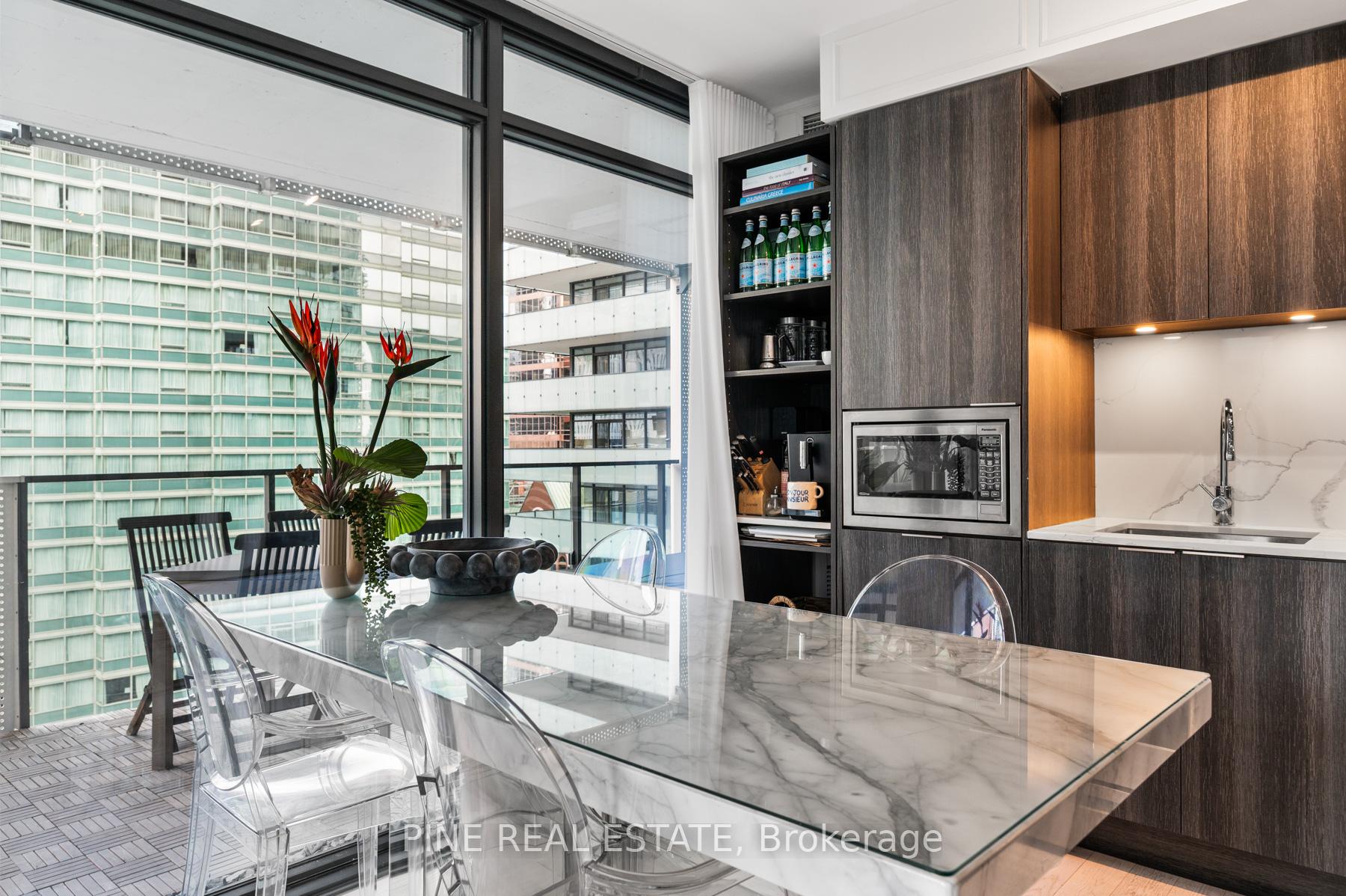 Photo 14 of Unit 1305, 25 Richmond Street E, Toronto, Church-Yonge Corridor — HOMEH