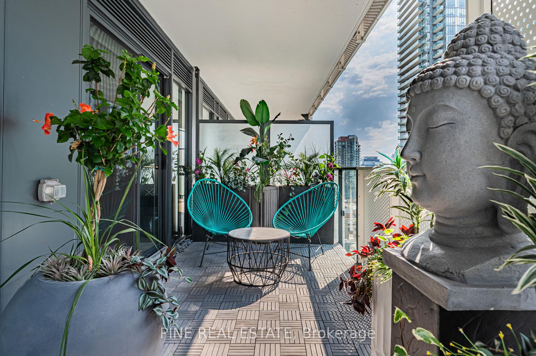 Photo 24 of Unit 1305, 25 Richmond Street E, Toronto, Church-Yonge Corridor — HOMEH