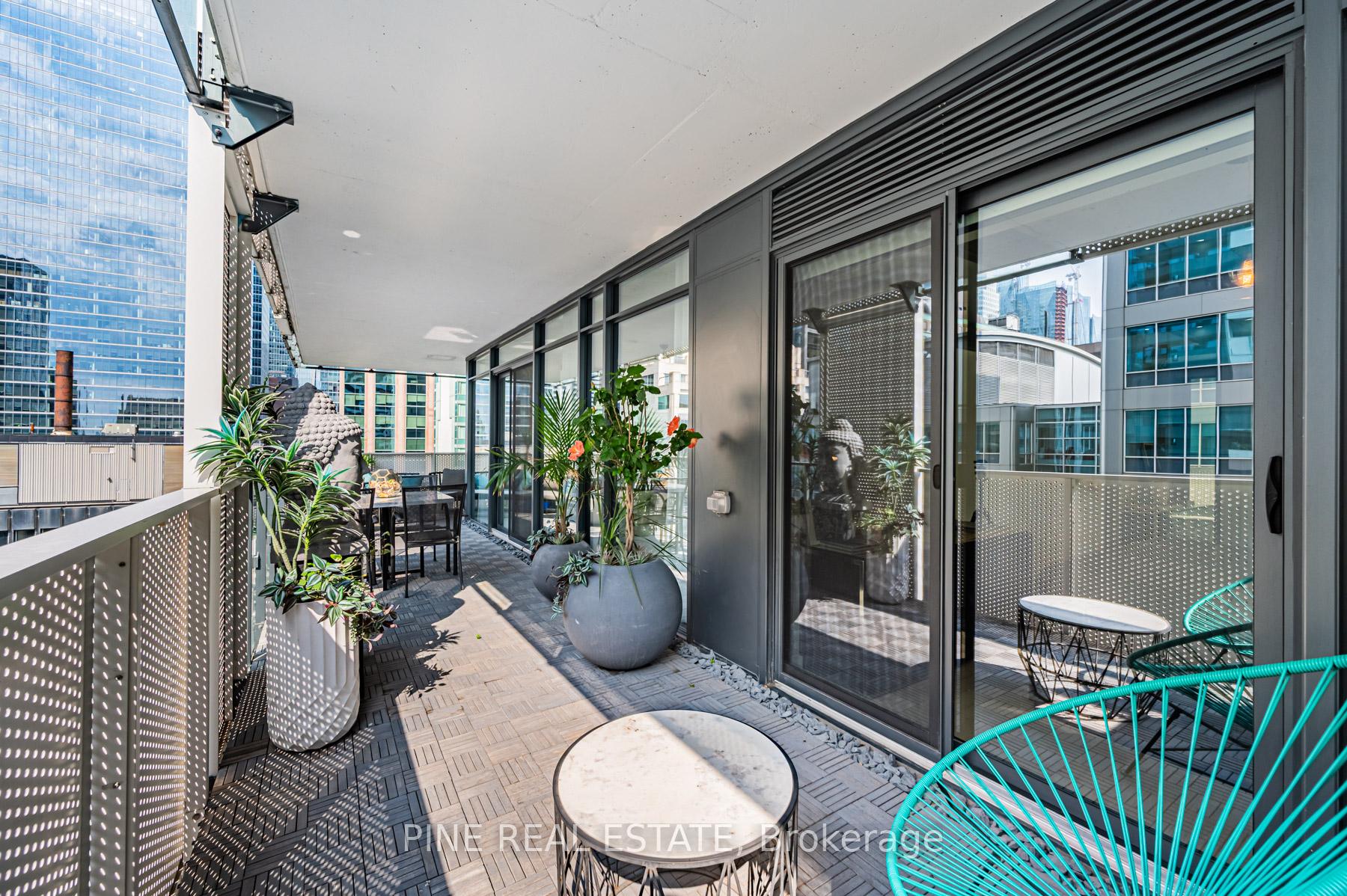 Photo 25 of Unit 1305, 25 Richmond Street E, Toronto, Church-Yonge Corridor — HOMEH
