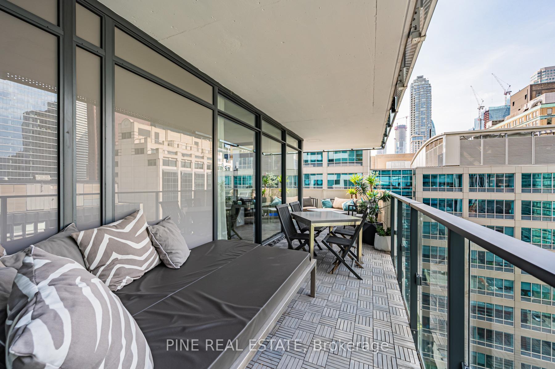 Photo 31 of Unit 1305, 25 Richmond Street E, Toronto, Church-Yonge Corridor — HOMEH