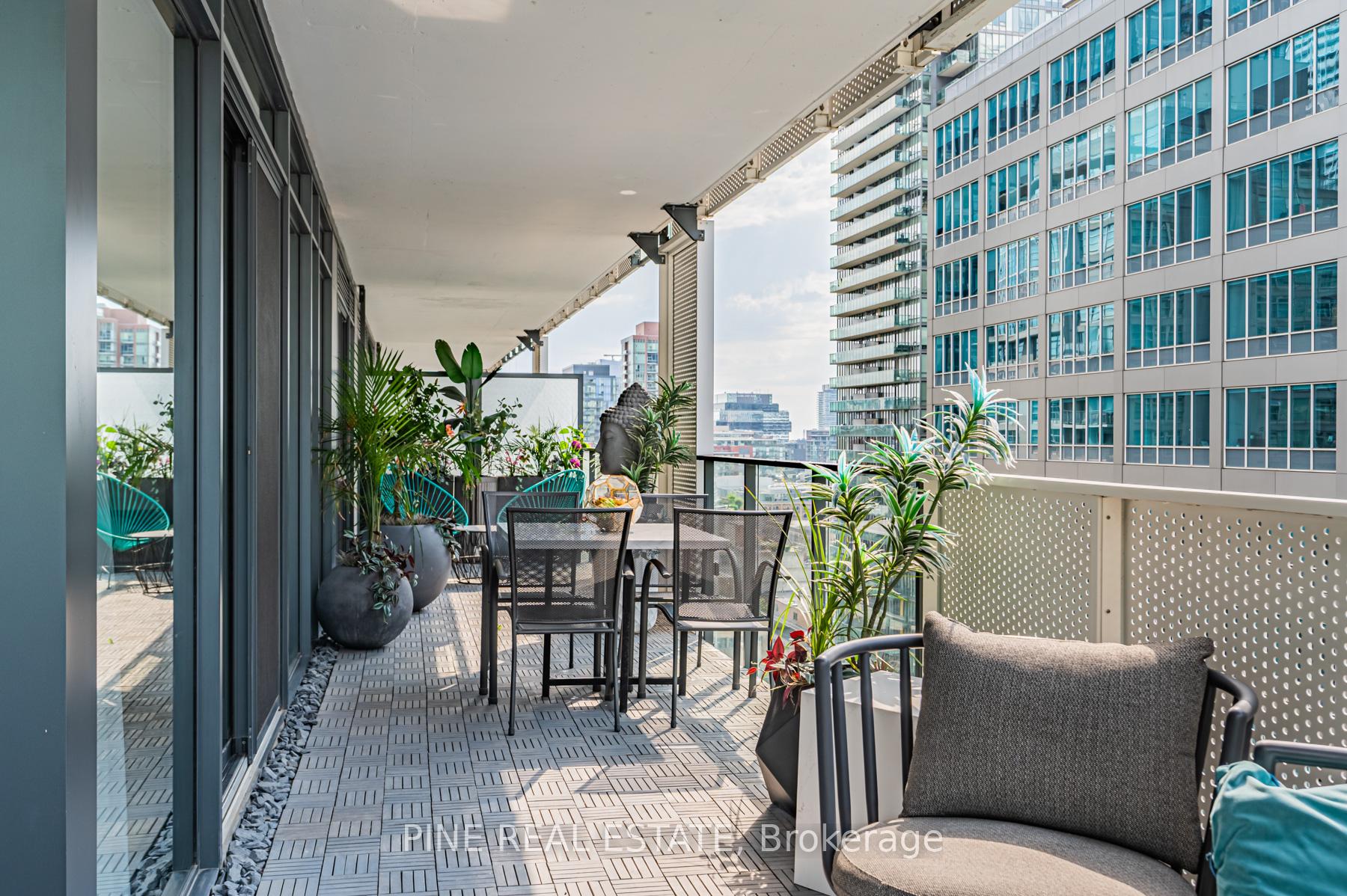 Photo 33 of Unit 1305, 25 Richmond Street E, Toronto, Church-Yonge Corridor — HOMEH