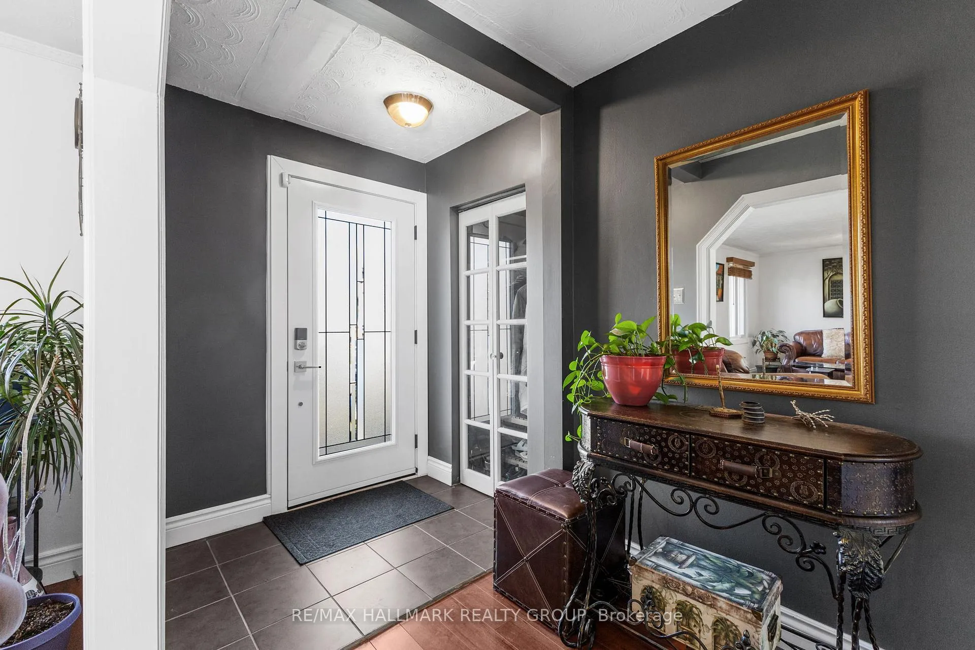 Photo 3 of 1902 Rosebella Avenue, Ottawa, Blossom Park/Leitrim — HOMEH
