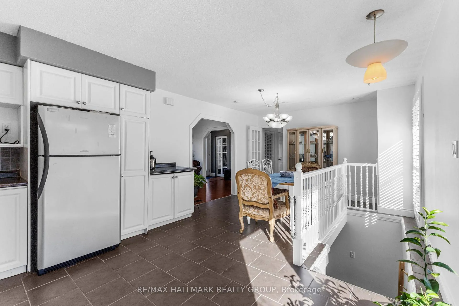 Photo 12 of 1902 Rosebella Avenue, Ottawa, Blossom Park/Leitrim — HOMEH