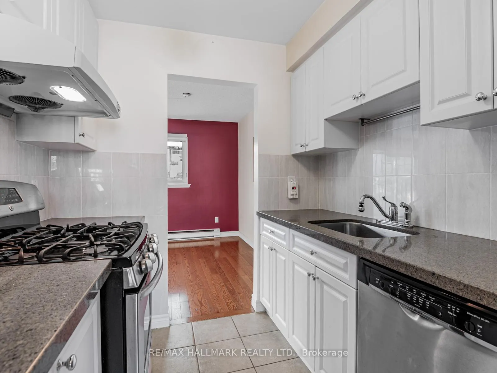 Photo 11 of Unit 405, 11 Reith Way, Markham, Aileen-Willowbrook — HOMEH