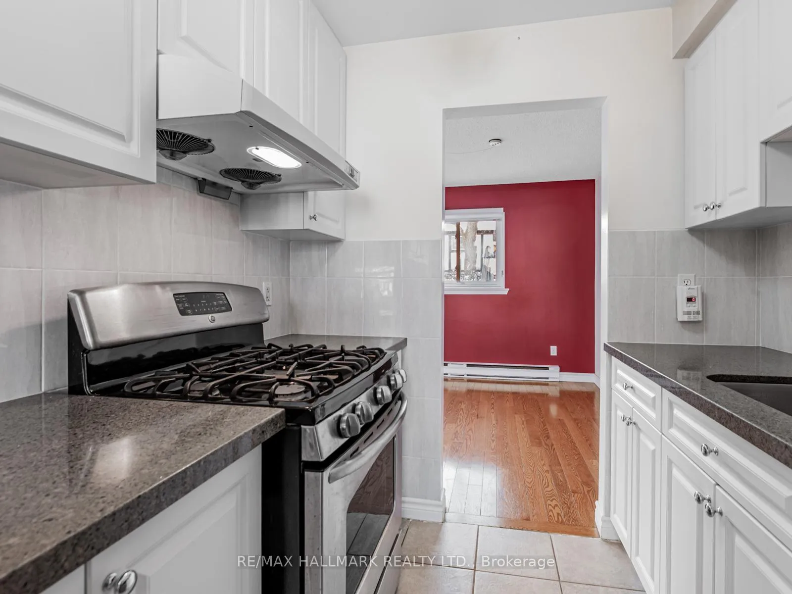 Photo 12 of Unit 405, 11 Reith Way, Markham, Aileen-Willowbrook — HOMEH
