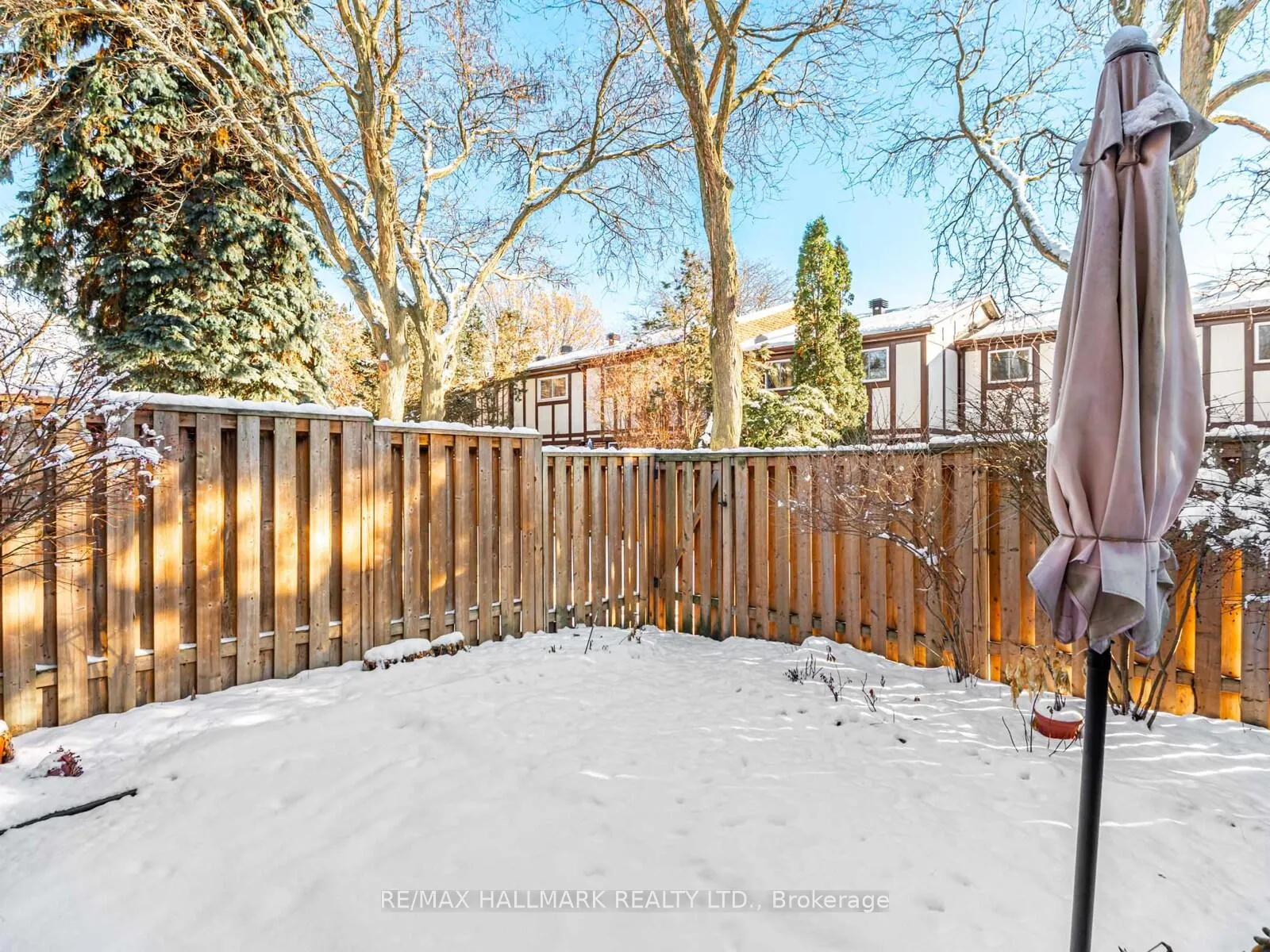 Photo 47 of Unit 405, 11 Reith Way, Markham, Aileen-Willowbrook — HOMEH