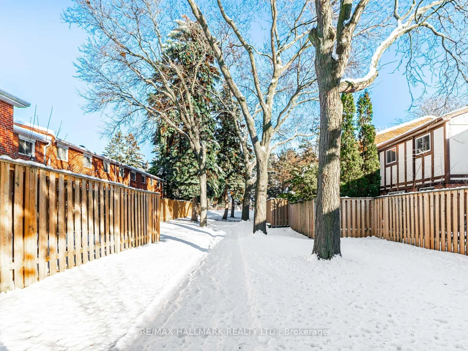 Photo 49 of Unit 405, 11 Reith Way, Markham, Aileen-Willowbrook — HOMEH
