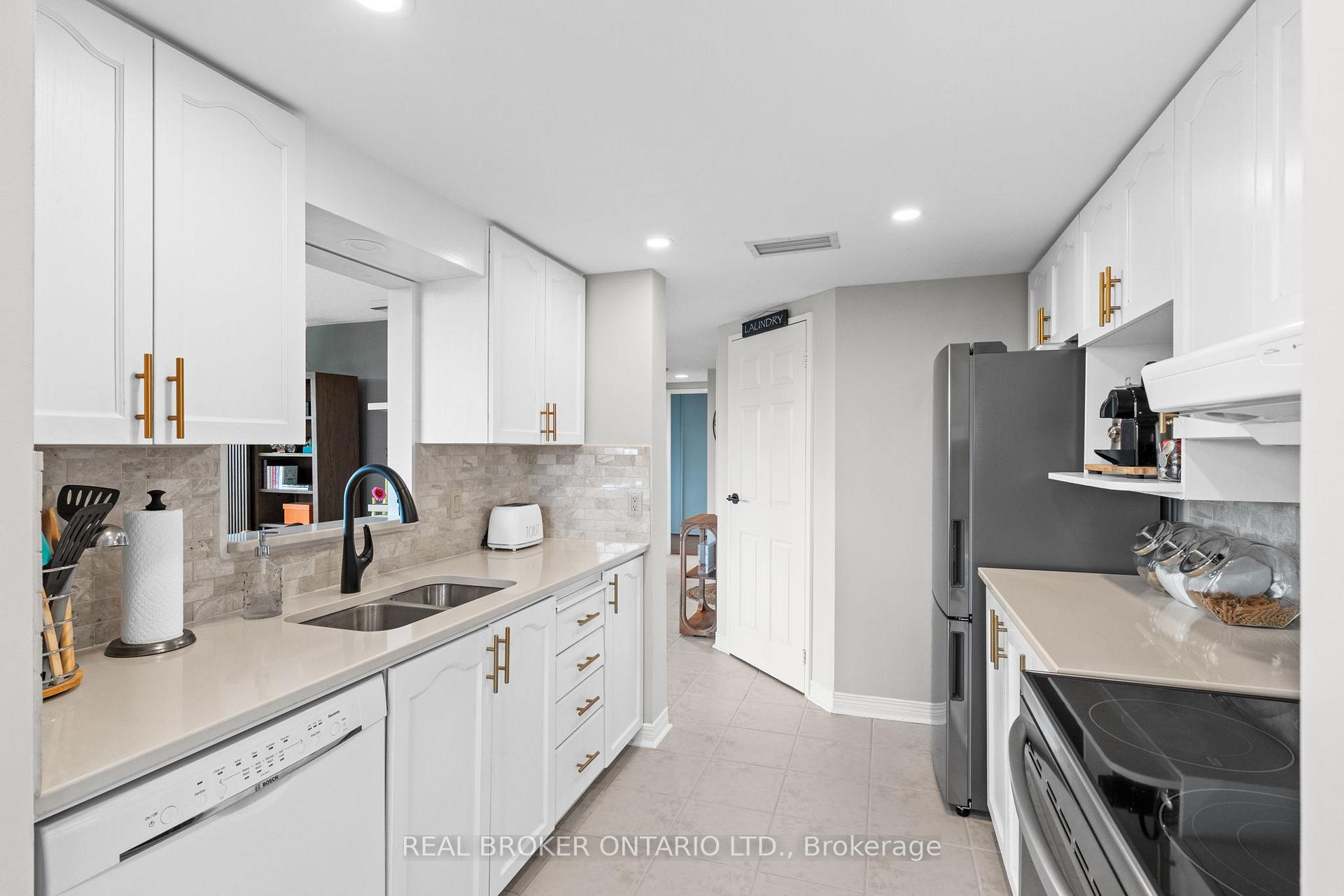 Photo 19 of Unit 413, 100 Grant Carman Drive, Ottawa, Borden Farm/Stewart Farm/Carleton Heights/Parkwood Hills — HOMEH