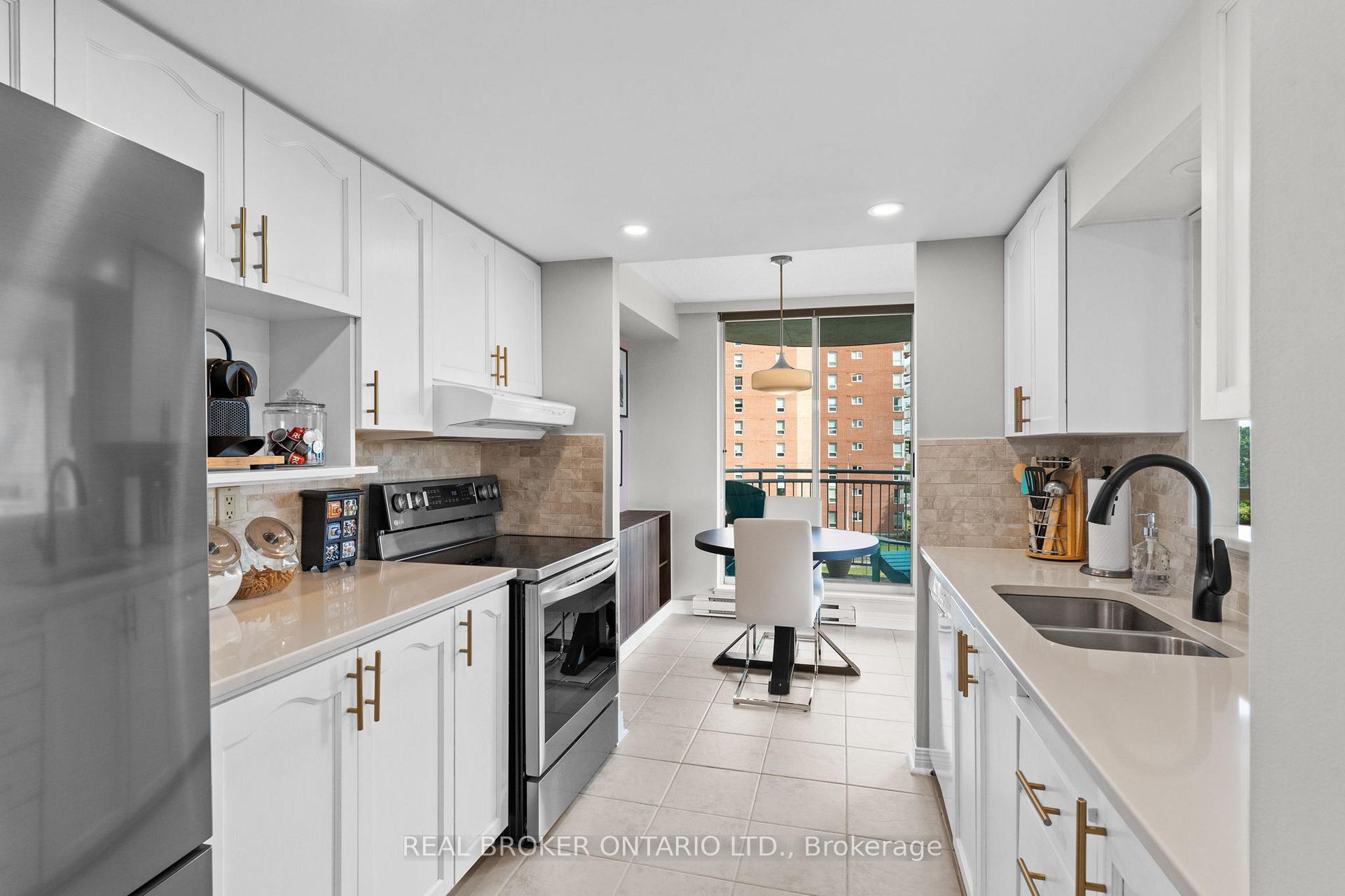 Photo 20 of Unit 413, 100 Grant Carman Drive, Ottawa, Borden Farm/Stewart Farm/Carleton Heights/Parkwood Hills — HOMEH