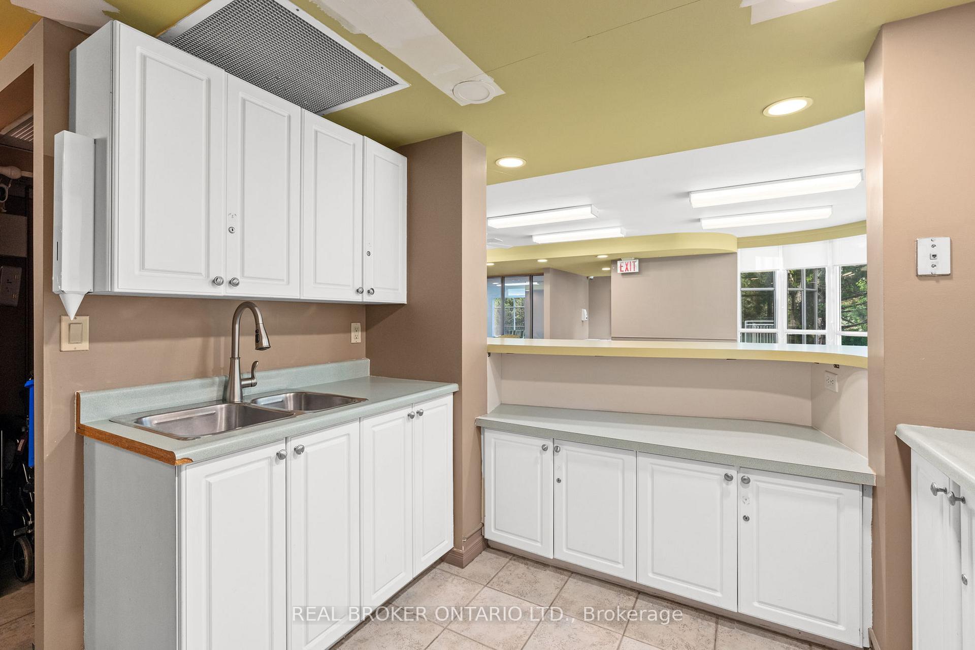 Photo 37 of Unit 413, 100 Grant Carman Drive, Ottawa, Borden Farm/Stewart Farm/Carleton Heights/Parkwood Hills — HOMEH