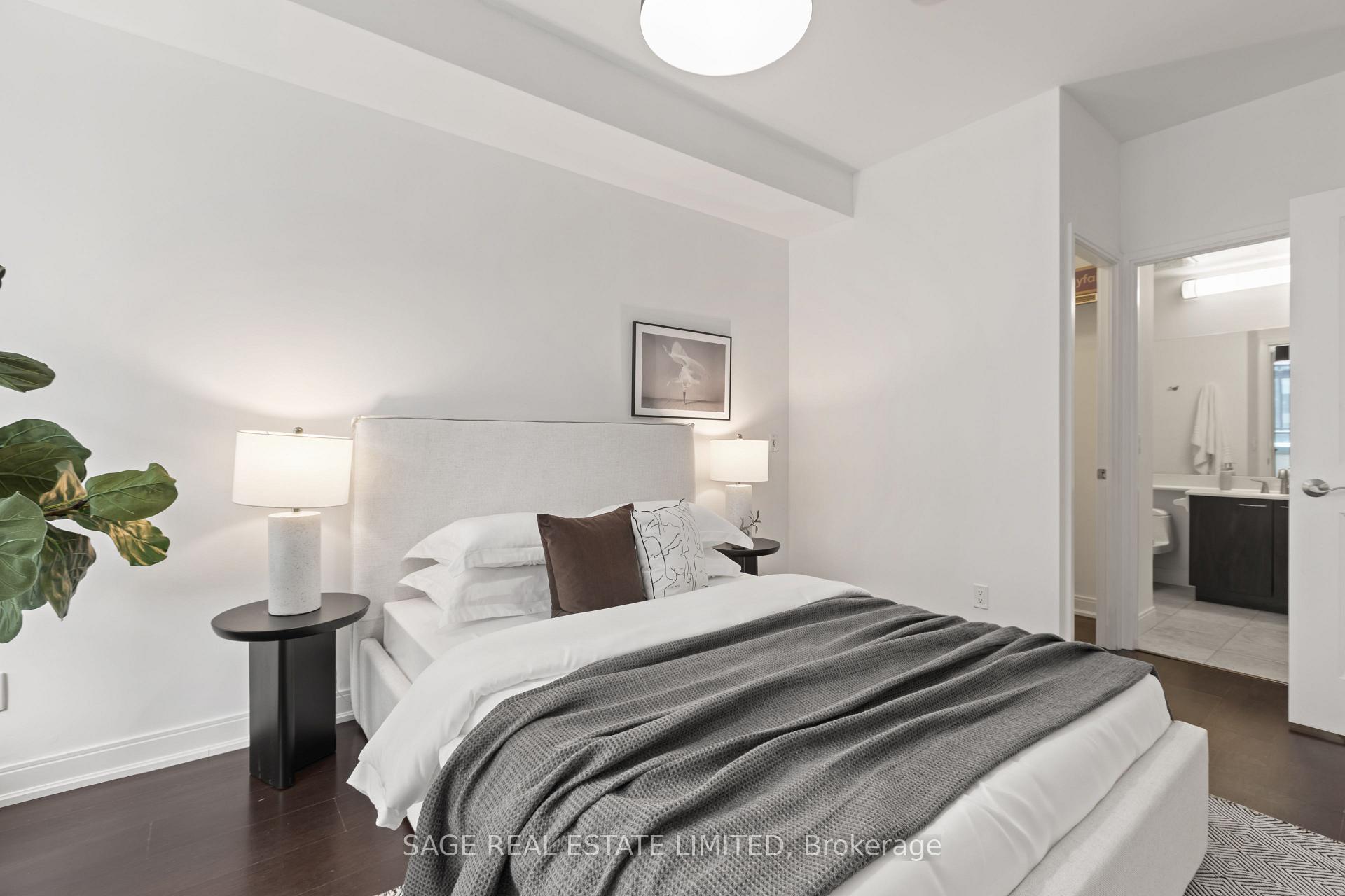 Photo 8 of Unit 406, 88 Broadway Avenue, Toronto, Mount Pleasant West — HOMEH