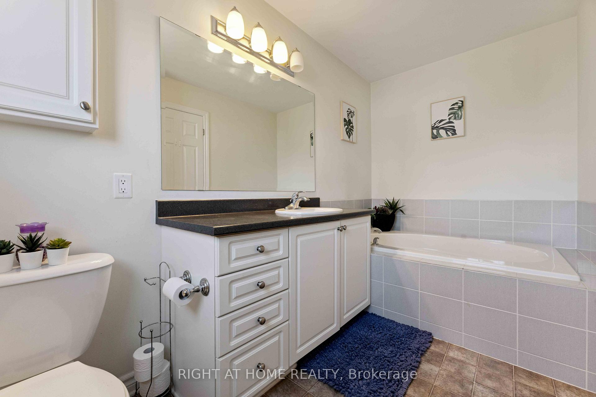 Photo 15 of 173 Garrity Crescent, Ottawa, Barrhaven - Strandherd — HOMEH