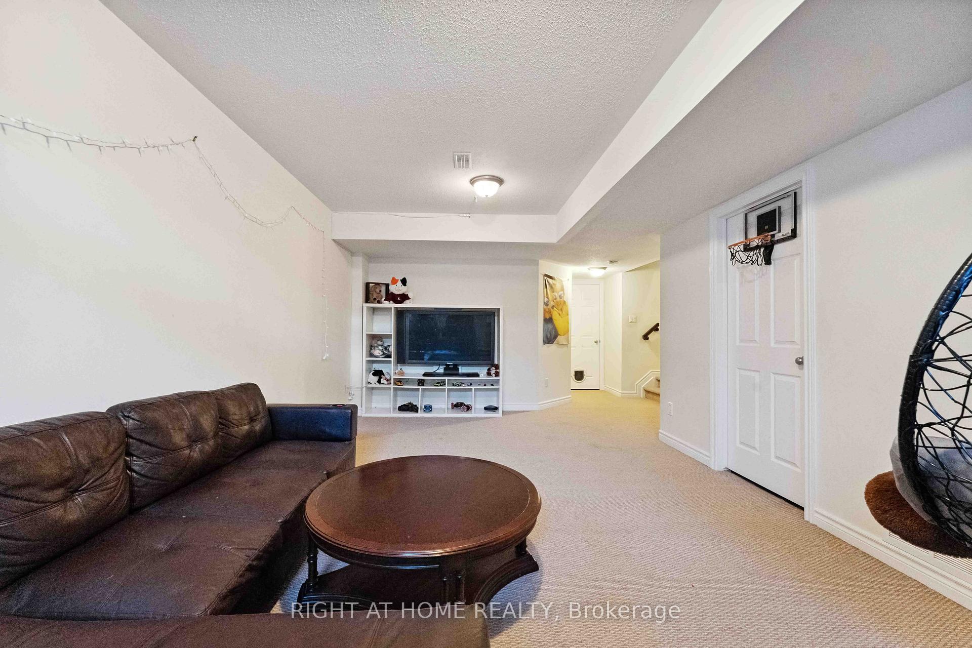 Photo 18 of 173 Garrity Crescent, Ottawa, Barrhaven - Strandherd — HOMEH
