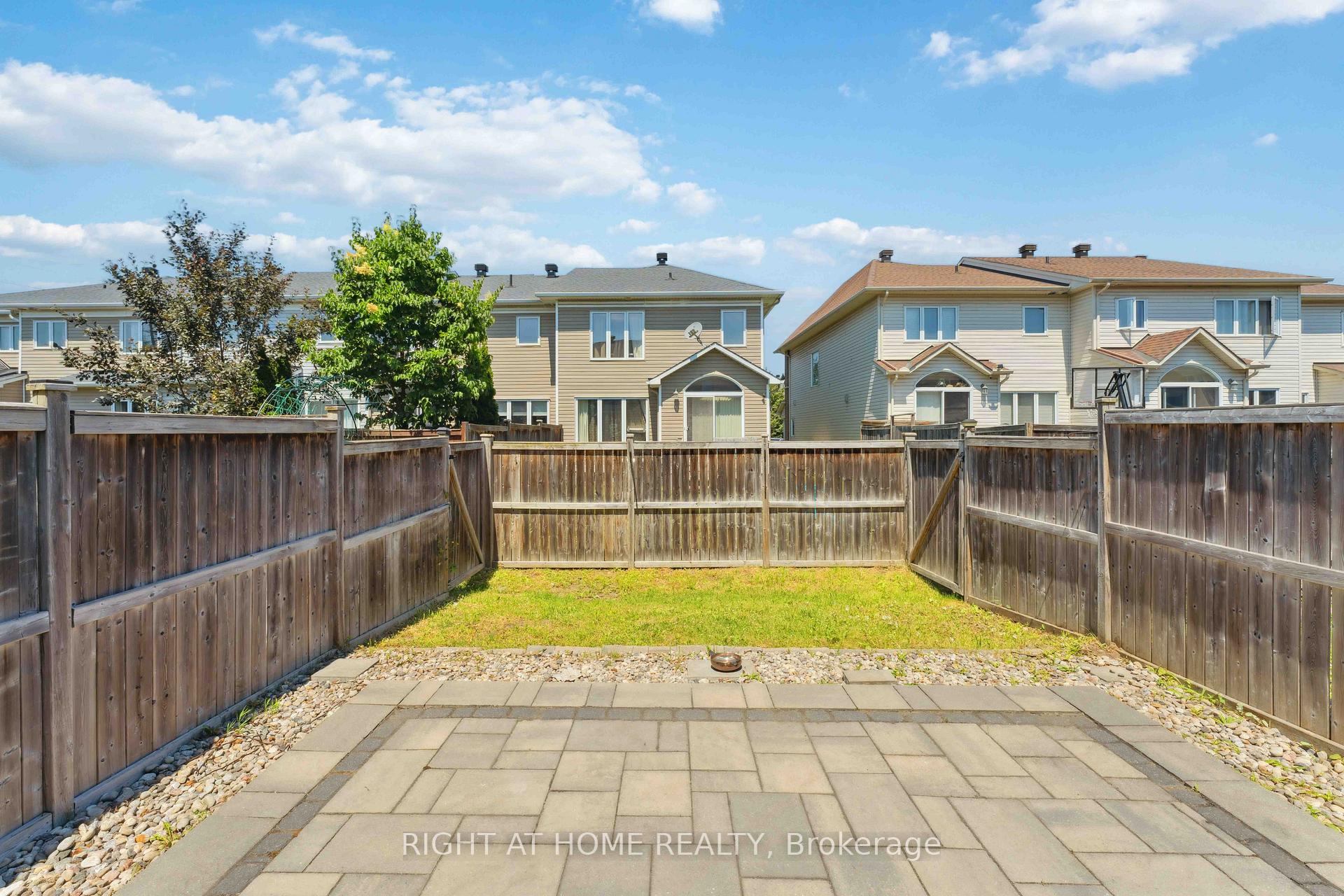 Photo 19 of 173 Garrity Crescent, Ottawa, Barrhaven - Strandherd — HOMEH