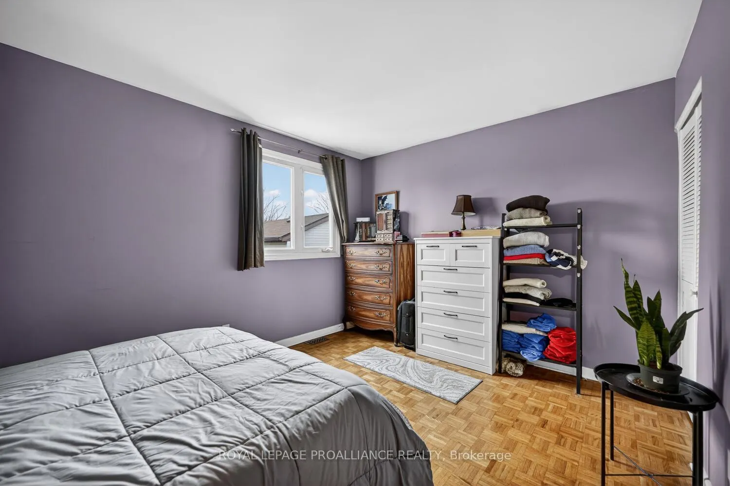 Photo 14 of 1358 Windsor Drive, Brockville — HOMEH
