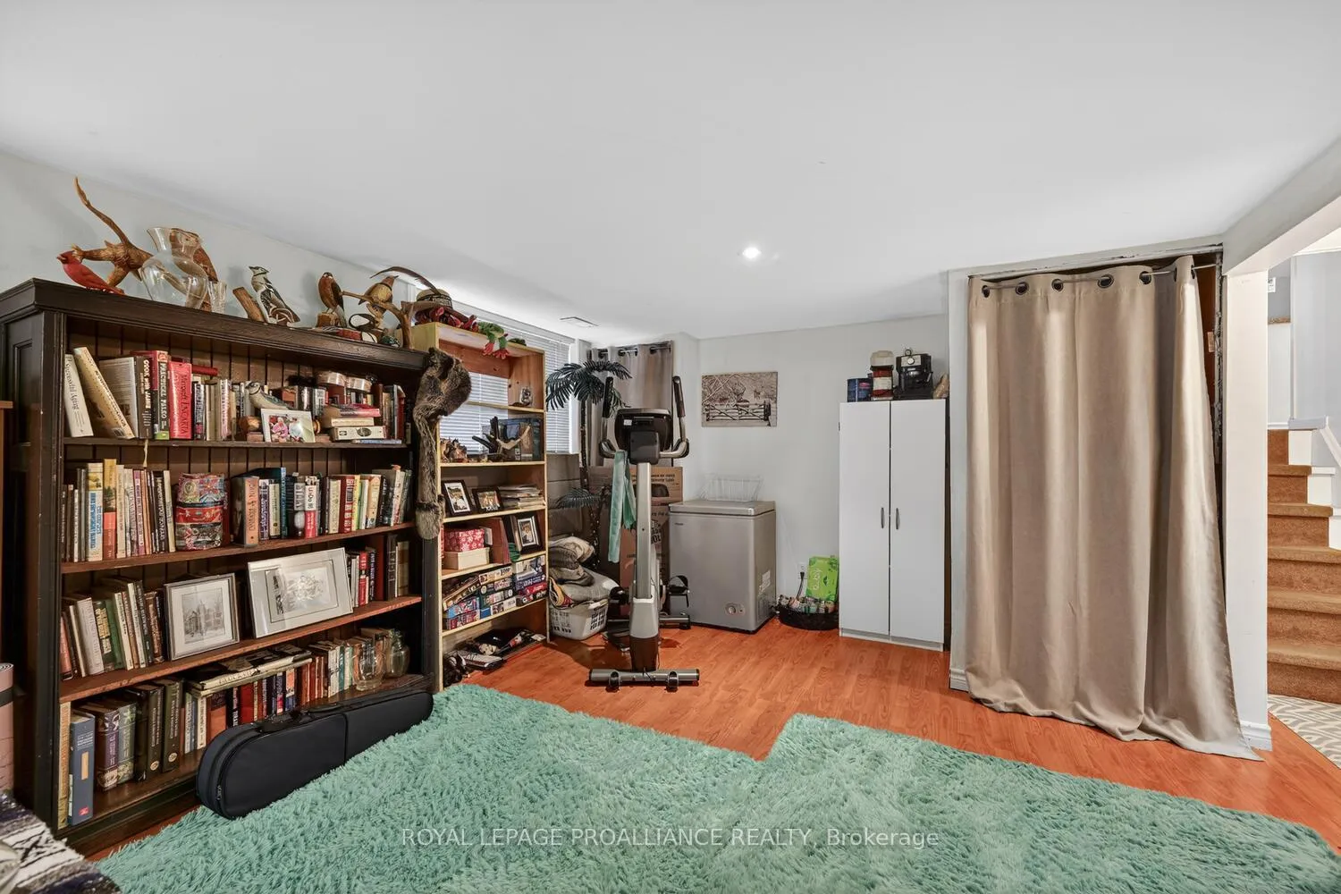 Photo 18 of 1358 Windsor Drive, Brockville — HOMEH
