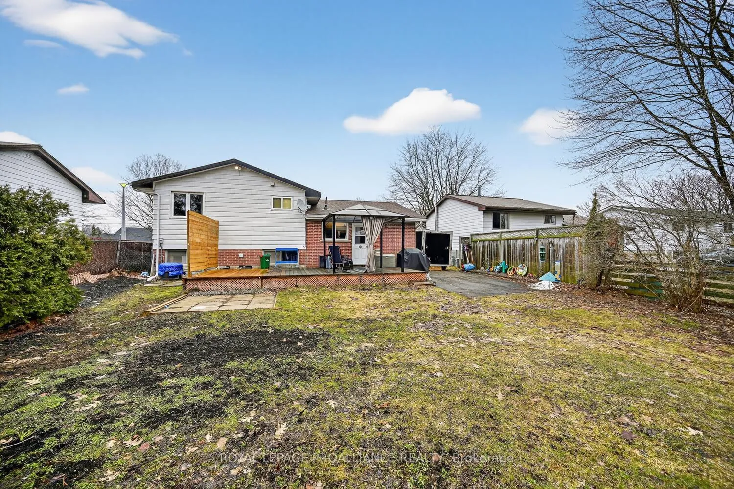Photo 23 of 1358 Windsor Drive, Brockville — HOMEH