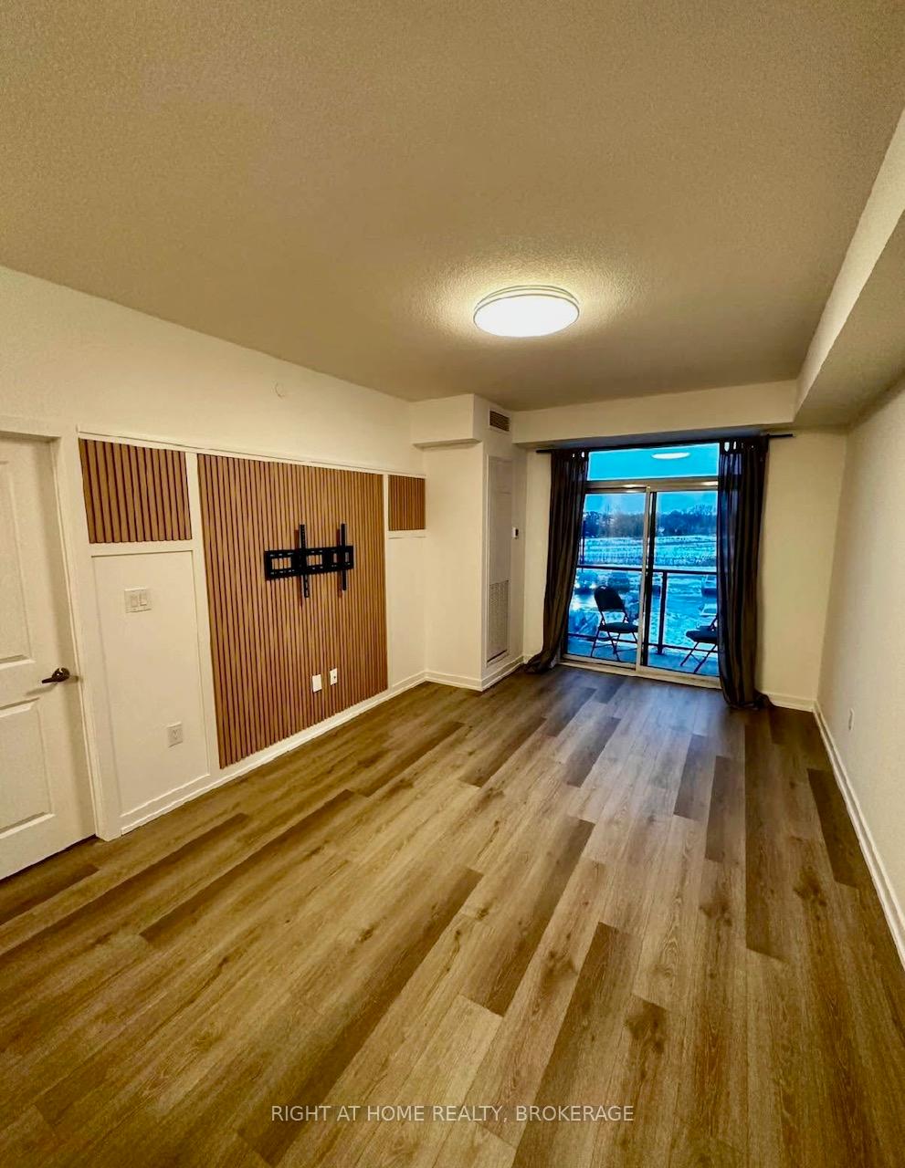Photo 4 of Unit 233, 450 dundas Street E, Hamilton, Waterdown — HOMEH