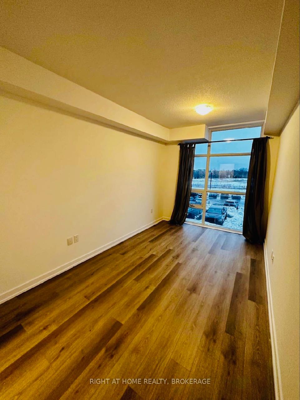 Photo 5 of Unit 233, 450 dundas Street E, Hamilton, Waterdown — HOMEH