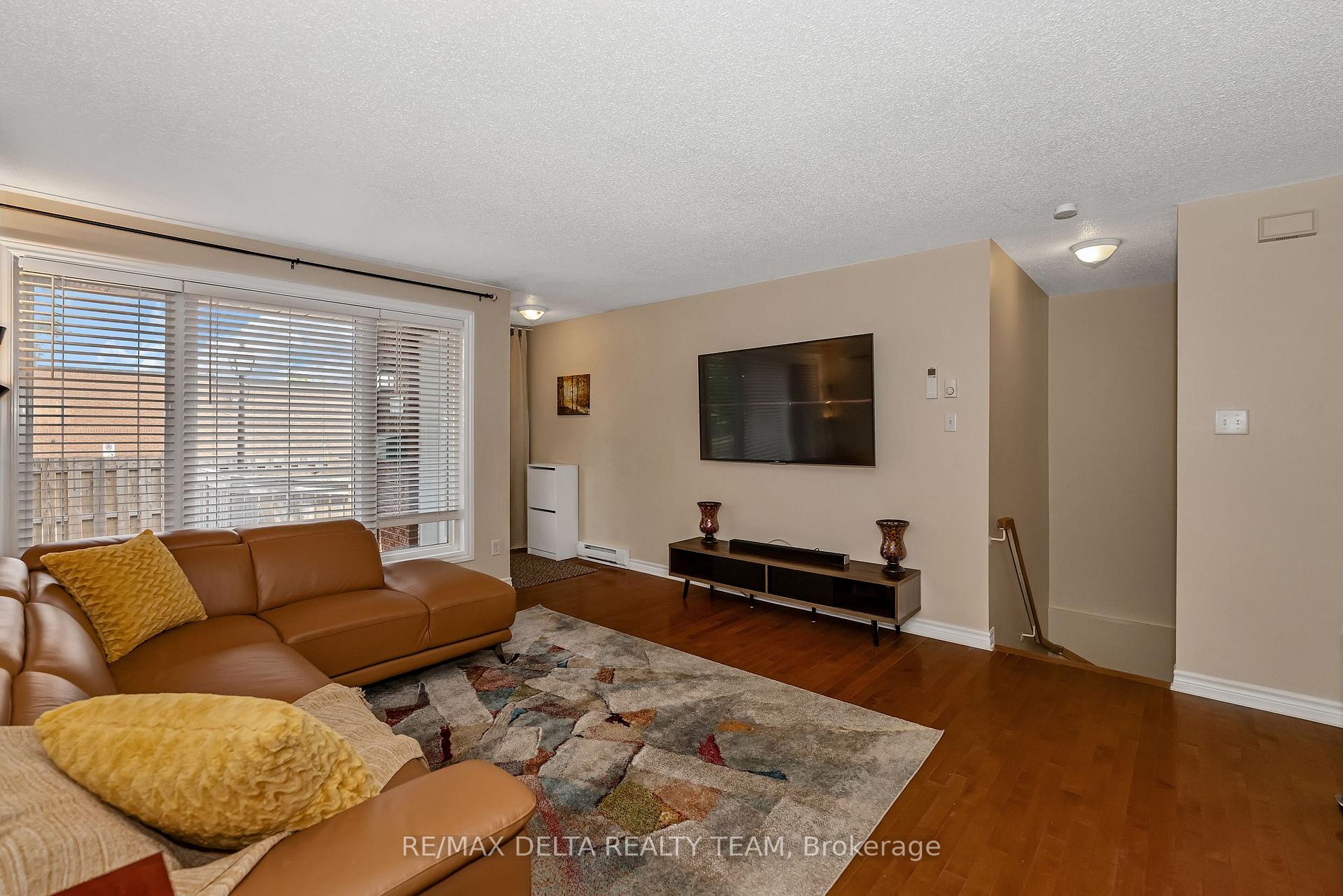 Photo 4 of Unit 108, 465 Canteval Terrace, Ottawa, Fallingbrook/Pineridge — HOMEH