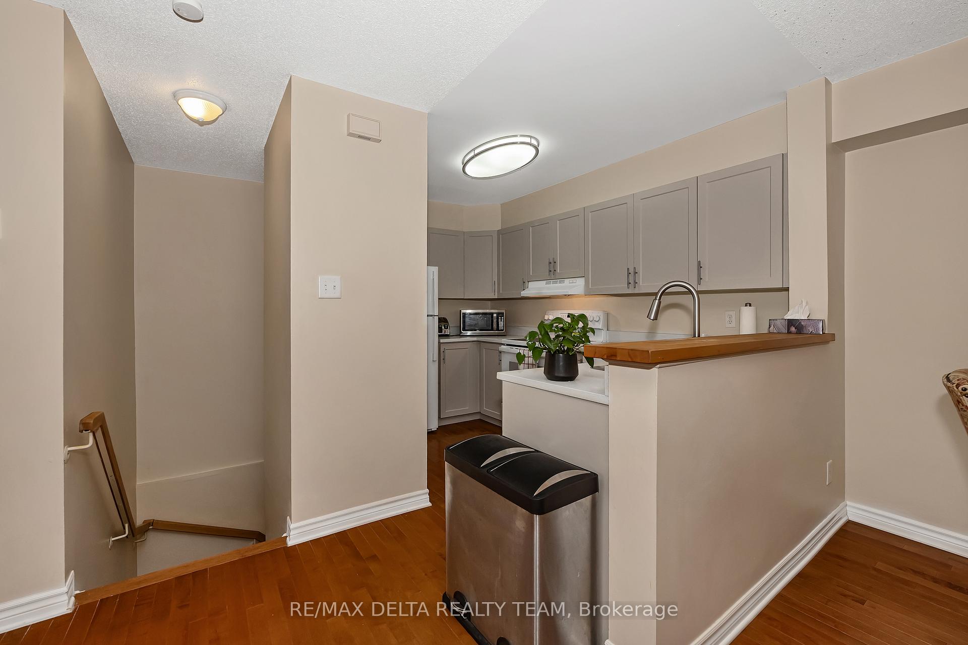 Photo 6 of Unit 108, 465 Canteval Terrace, Ottawa, Fallingbrook/Pineridge — HOMEH