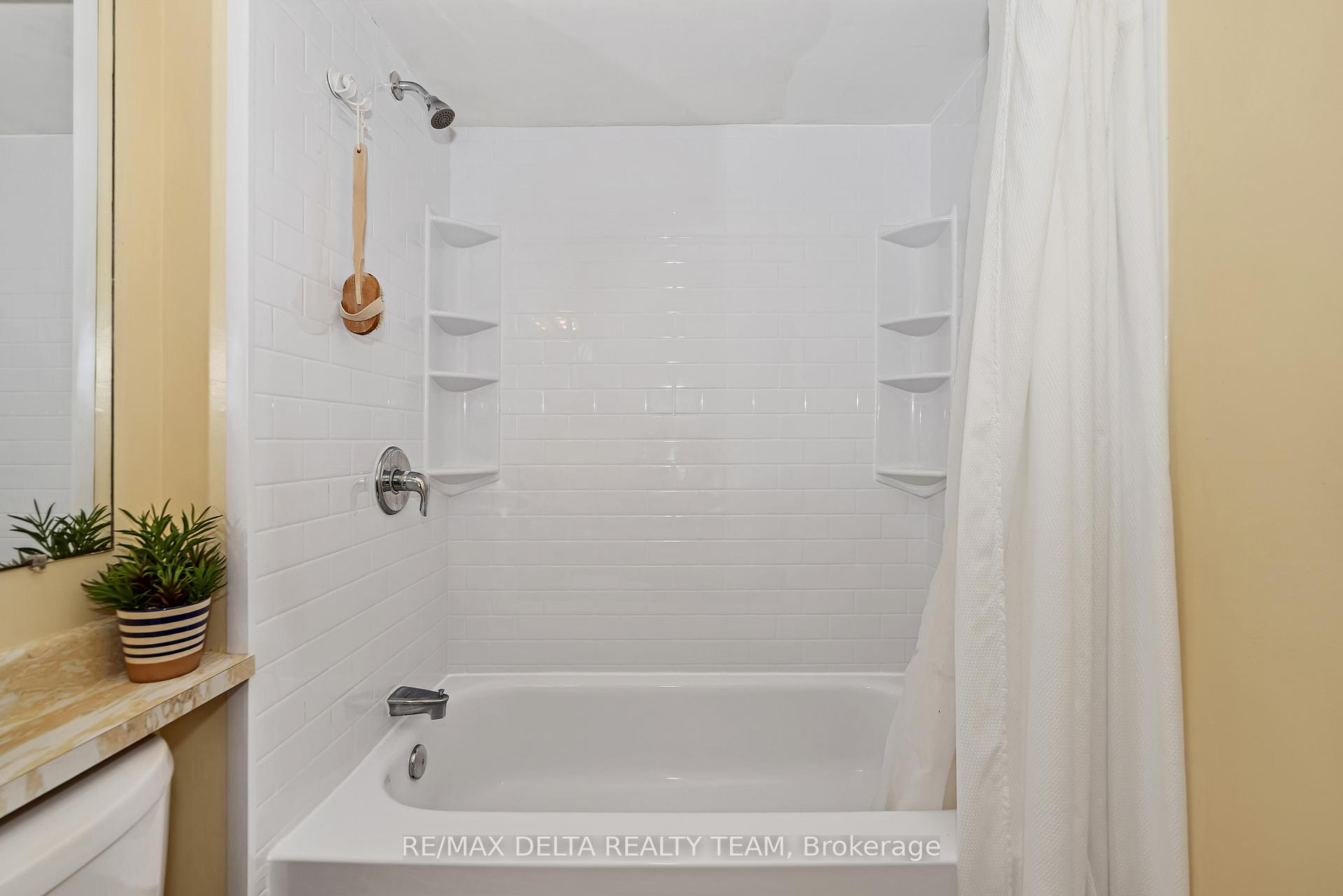 Photo 10 of Unit 108, 465 Canteval Terrace, Ottawa, Fallingbrook/Pineridge — HOMEH