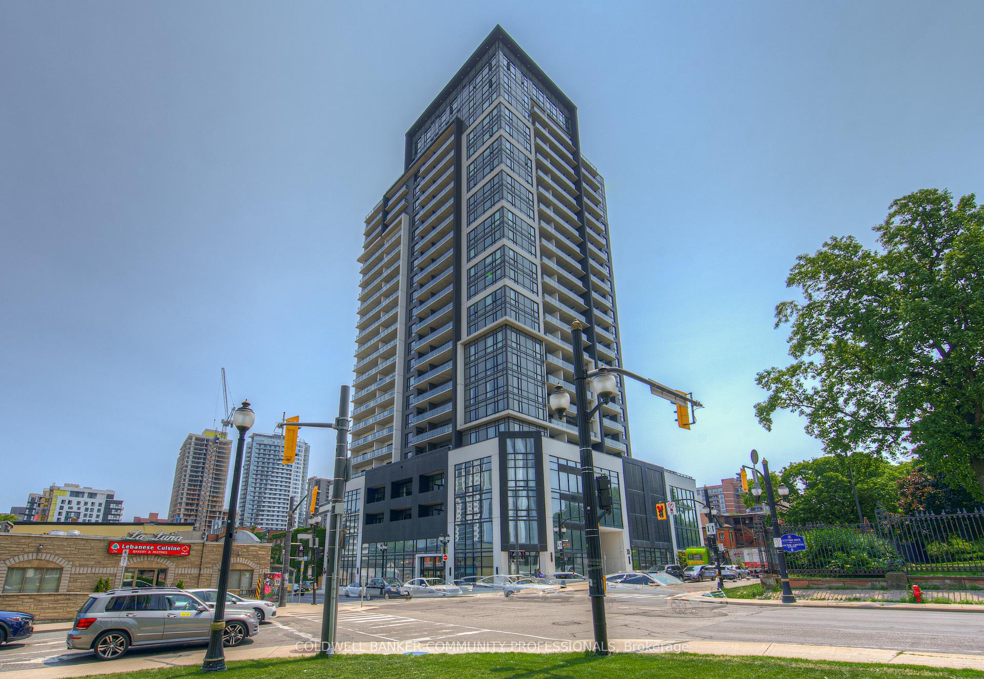 Front of Unit 905, 15 Queen Street S